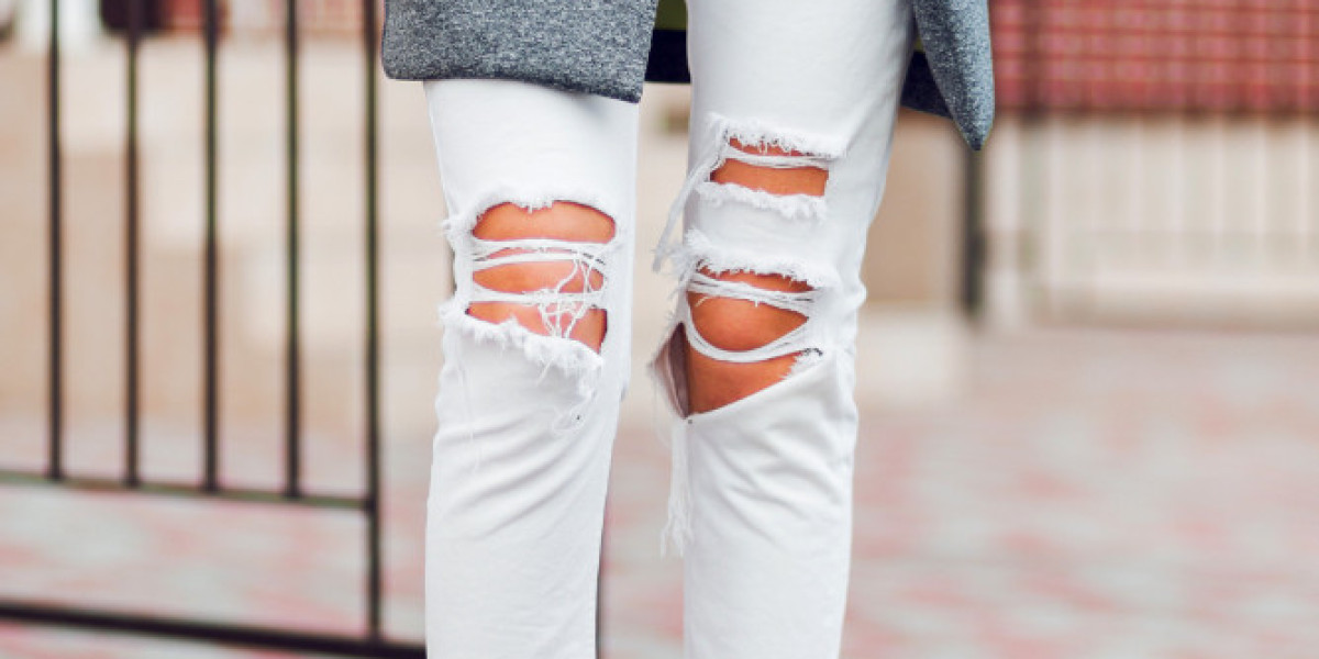 Capris Pants That Actually Fit: Comfort, Confidence & Durability